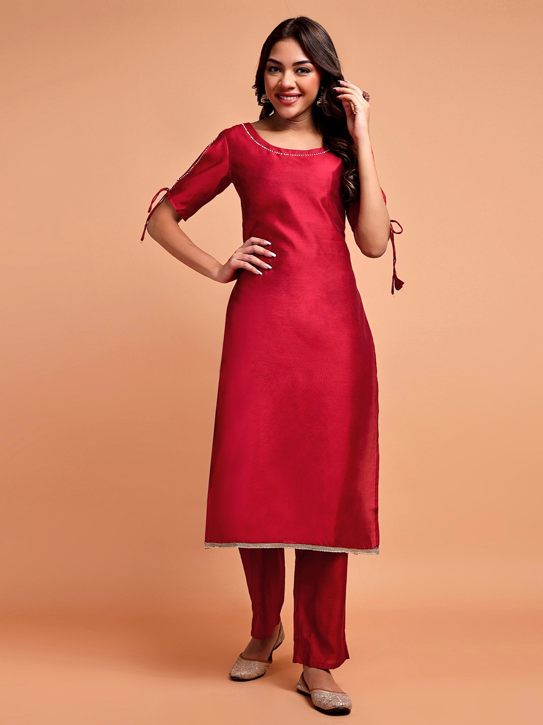 

Vastara the Label Beads and Stones Straight Kurta with Trousers, Red