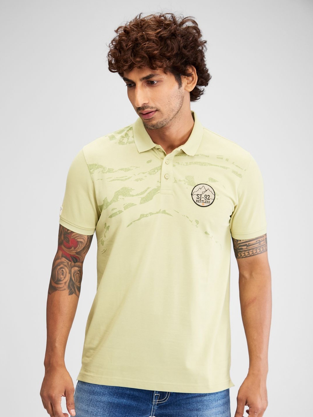 

SPYKAR Men Polo Collar Applique Slim Fit T-shirt, Green