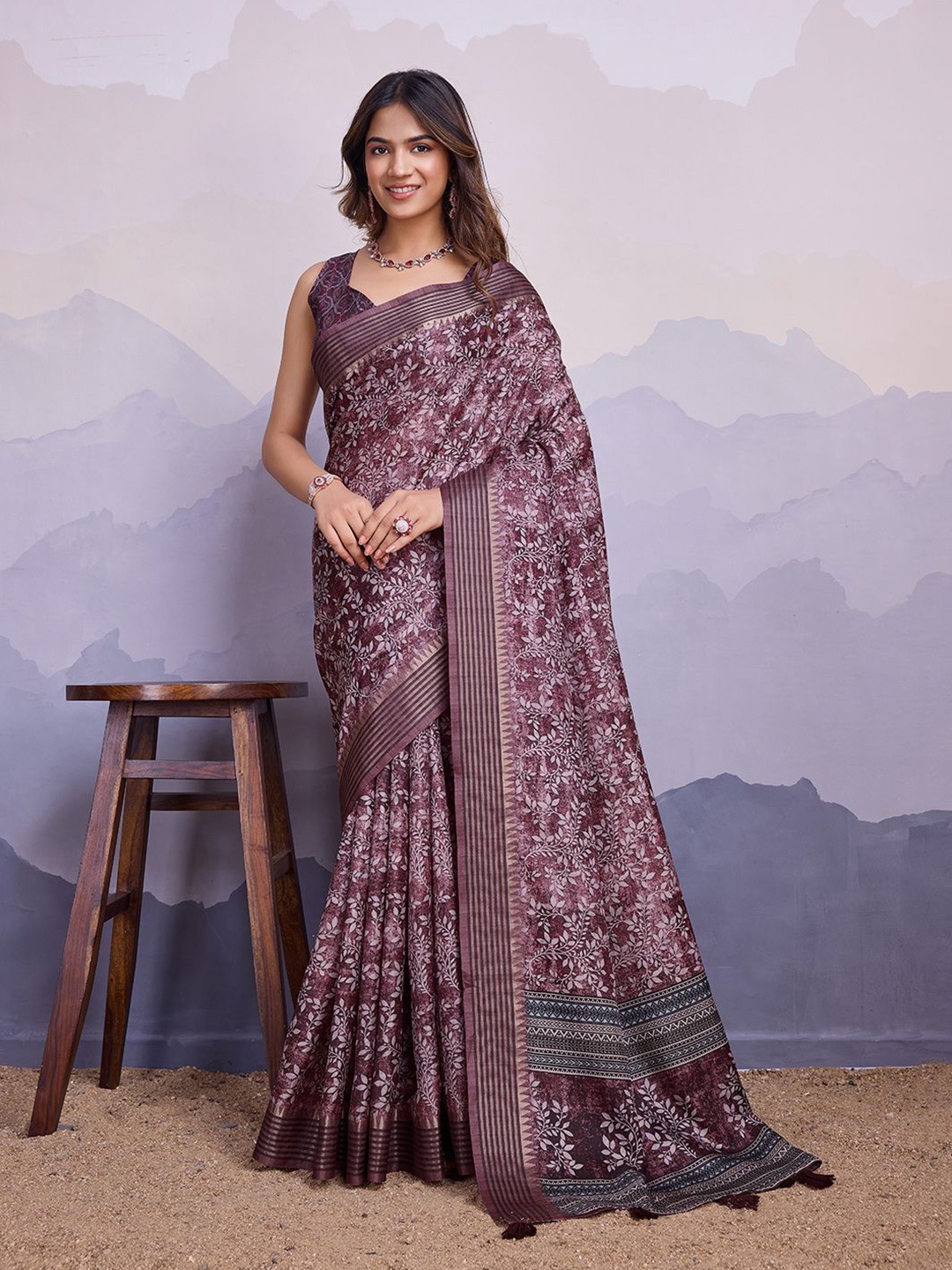 

Mitera Floral Saree, Purple