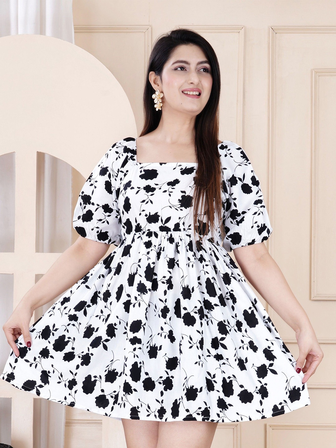 

MANOJAVA Floral Print Flare Sleeve Layered Fit & Flare cotton Dress, White