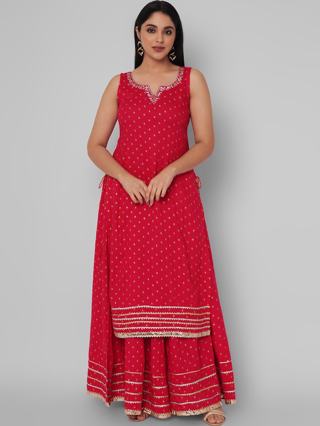 

NYPA Geometric Printed Notched Neck Gotta Patti Straight Kurta With Skirt, Pink