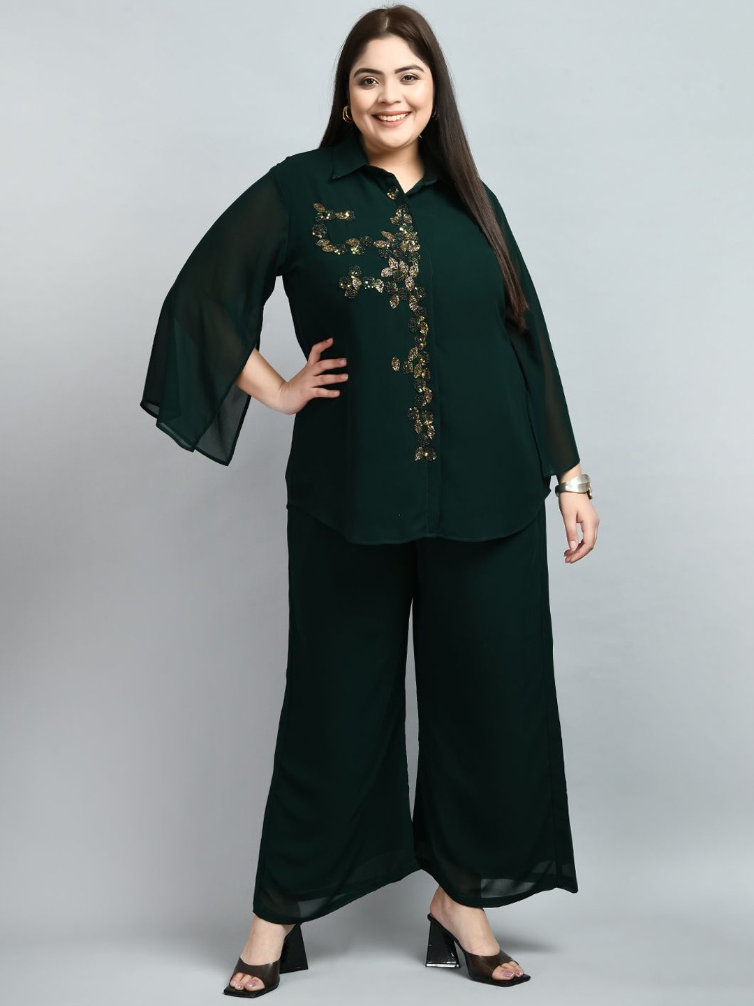 

DesiNoor.com Plus Size Embellished Shirt & Palazzos, Green