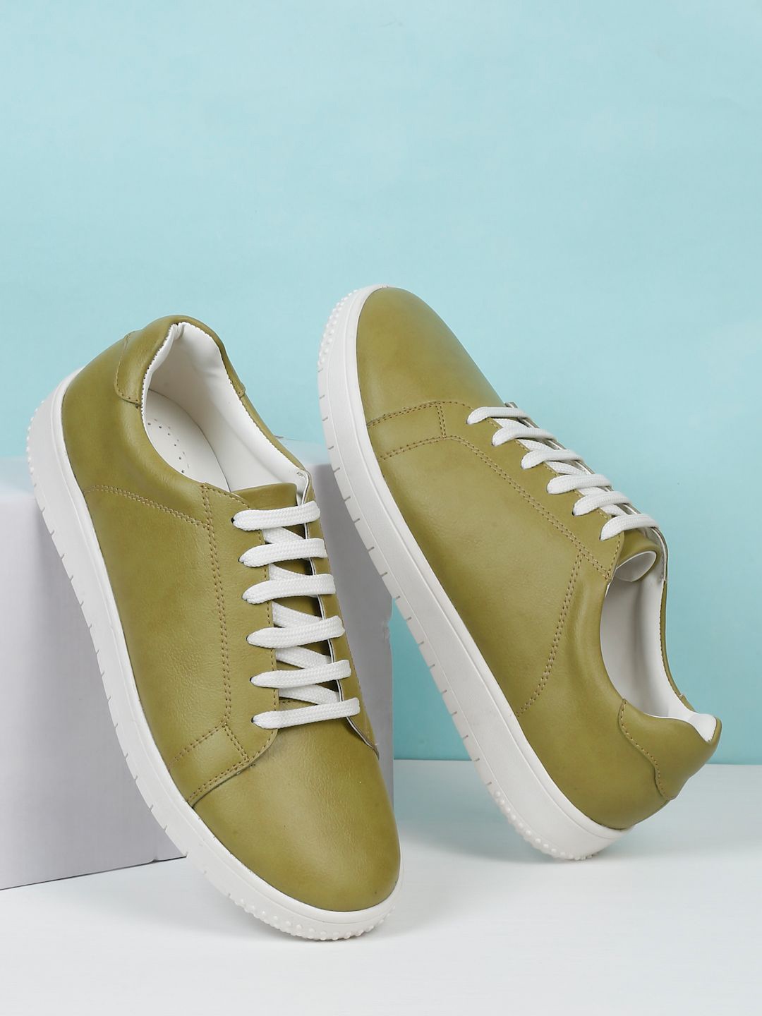 

Kosher Men Synthetic Leather Lace-Up Sneakers, Green