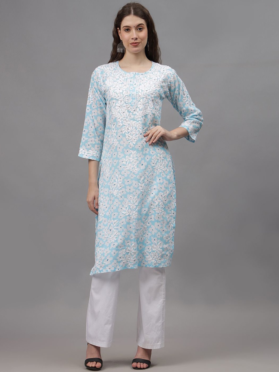 

Seva Chikan Floral Embroidered Lucknowi Chikankari Cotton Straight Kurta, Blue