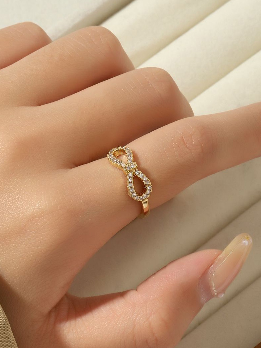 

SALTY 14KT Gold Plated Stone Studded Finger Ring