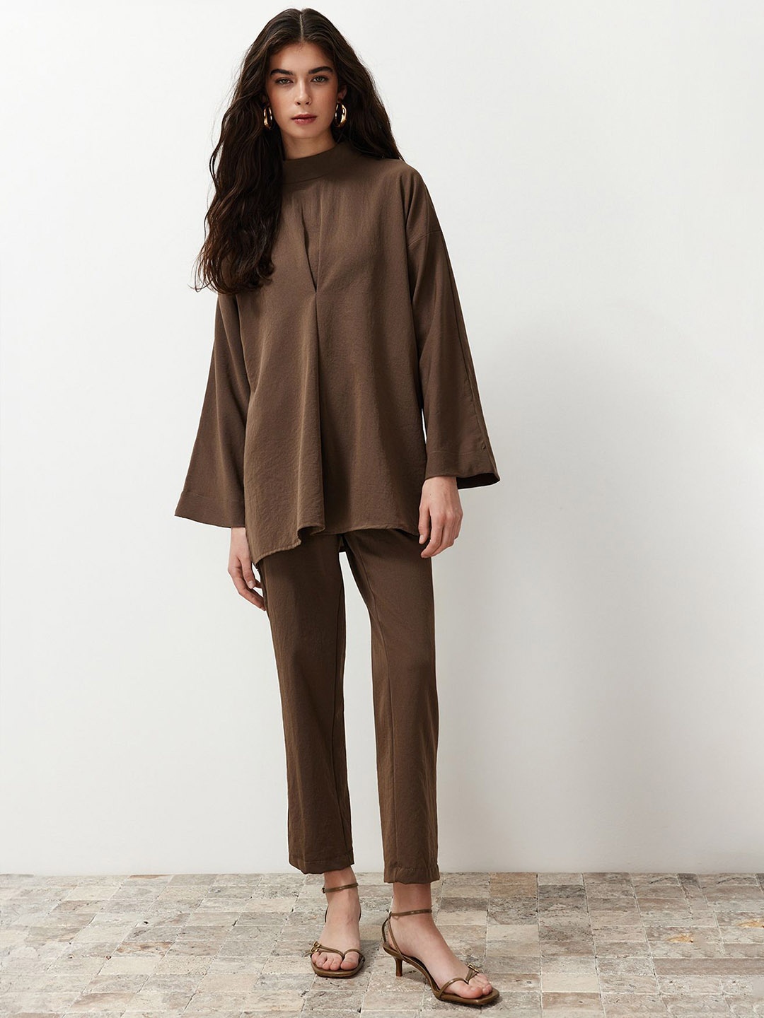 

Trendyol High Neck Long Sleeves Top With Trouser, Brown