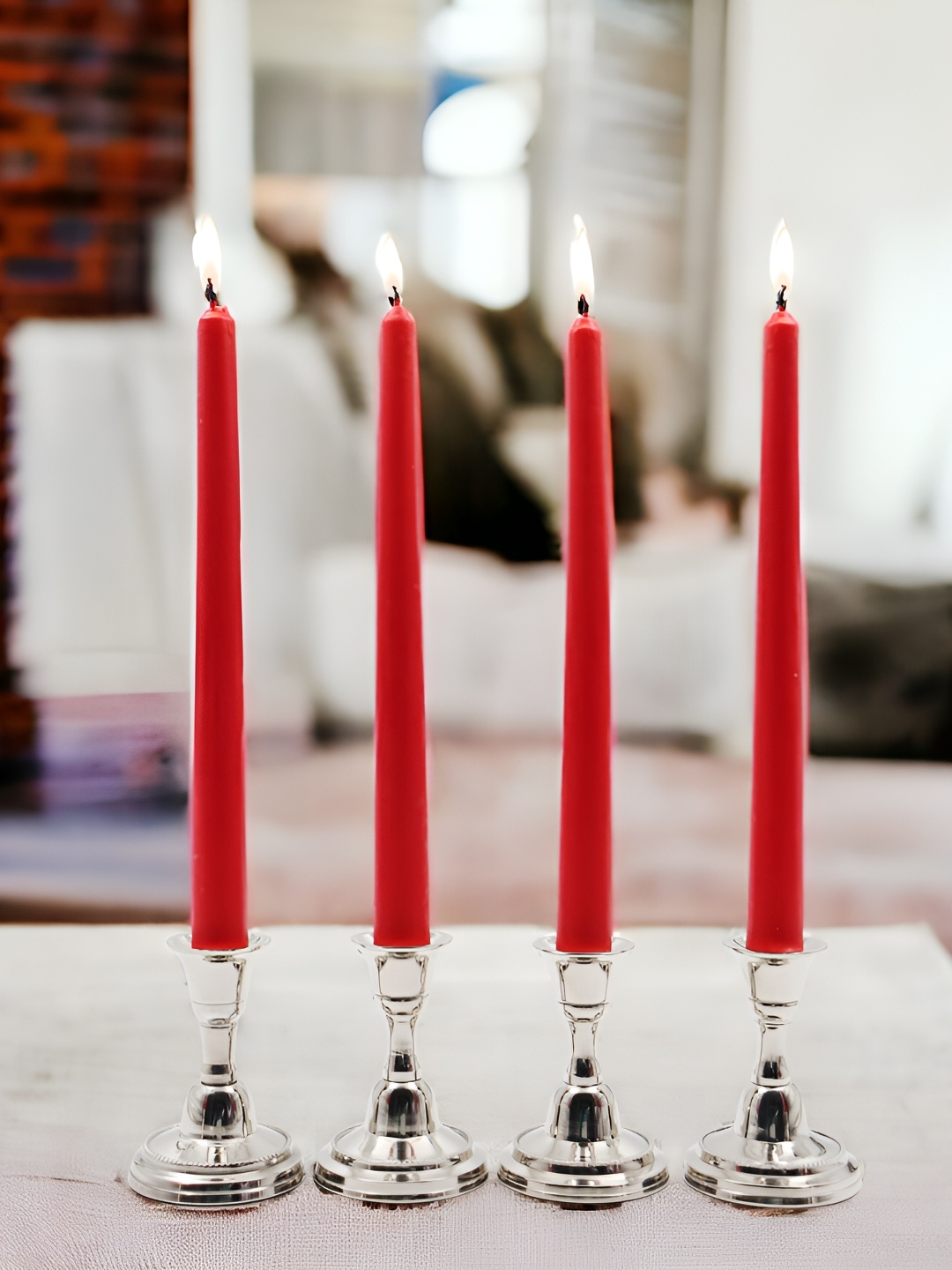 

HOSLEY Red 4 Pieces Unscented Pillar Candles