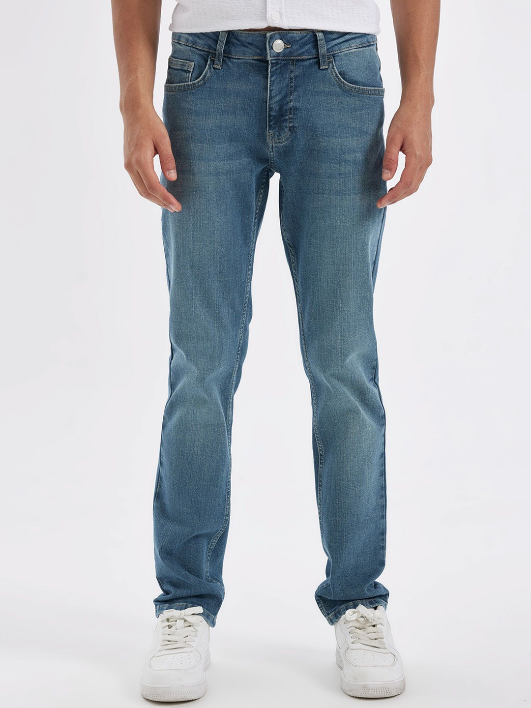 

DeFacto Men Mid-Rise Regular Fit Jeans, Blue