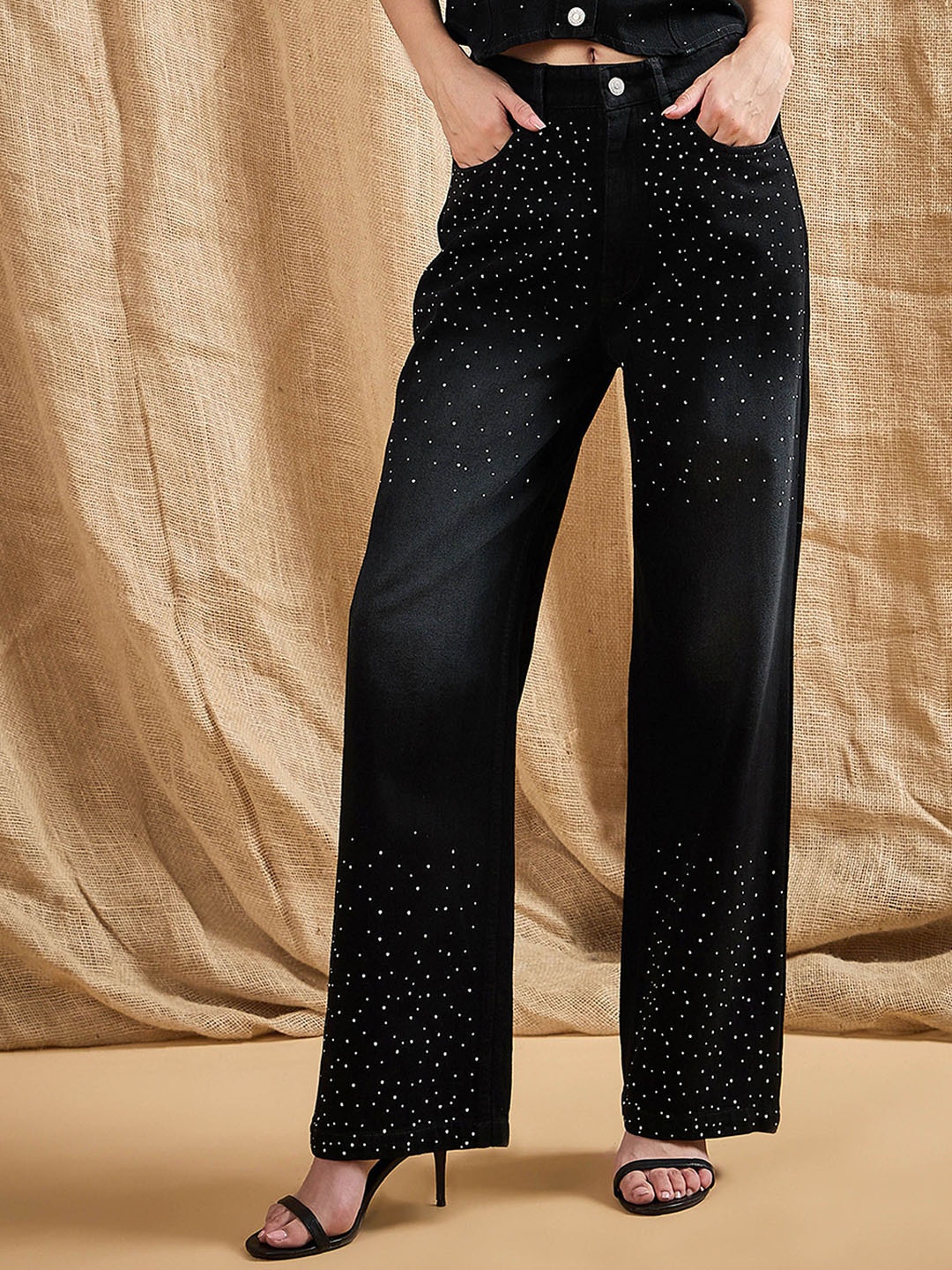 

SASSAFRAS Women Straight Fit High-Rise Low Distress Light Fade Embellished Jeans, Black