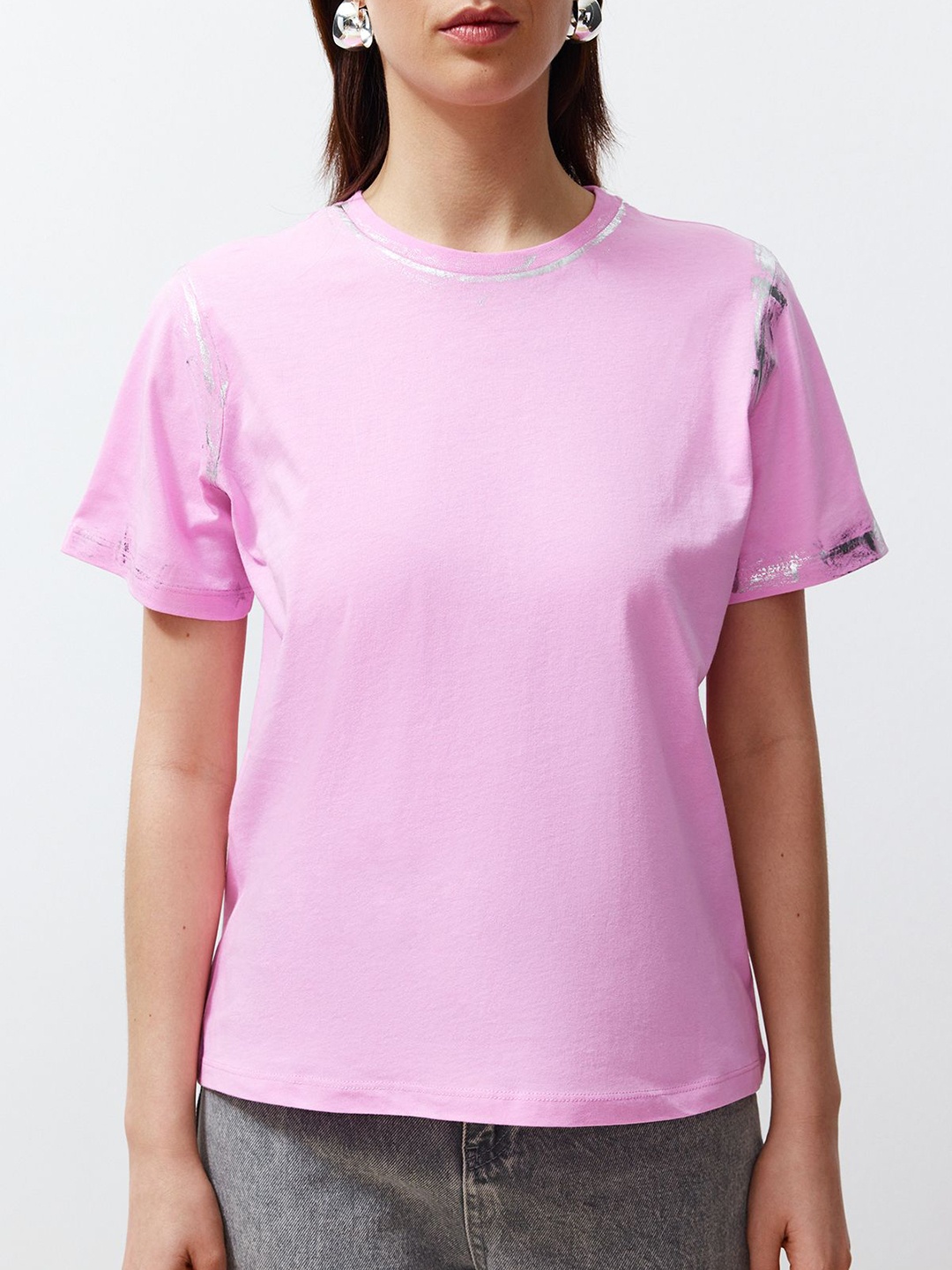 

Trendyol Women V-Neck Pockets T-shirt, Na
