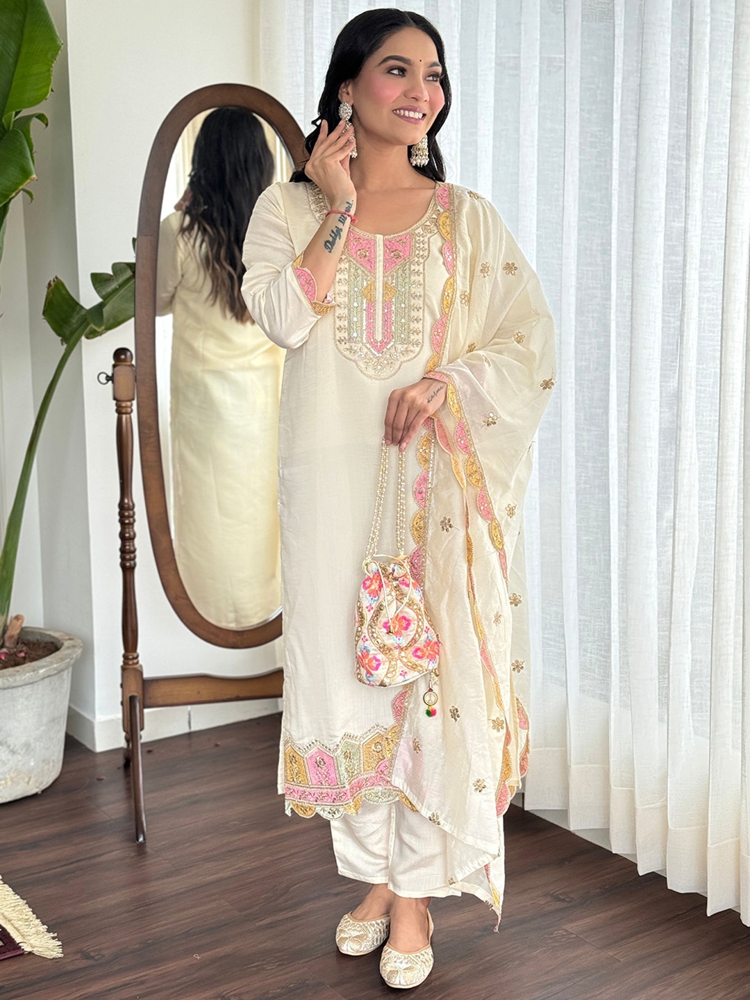 

KALINI Floral Embroidered Straight Kurta With Trousers & Dupatta, Cream
