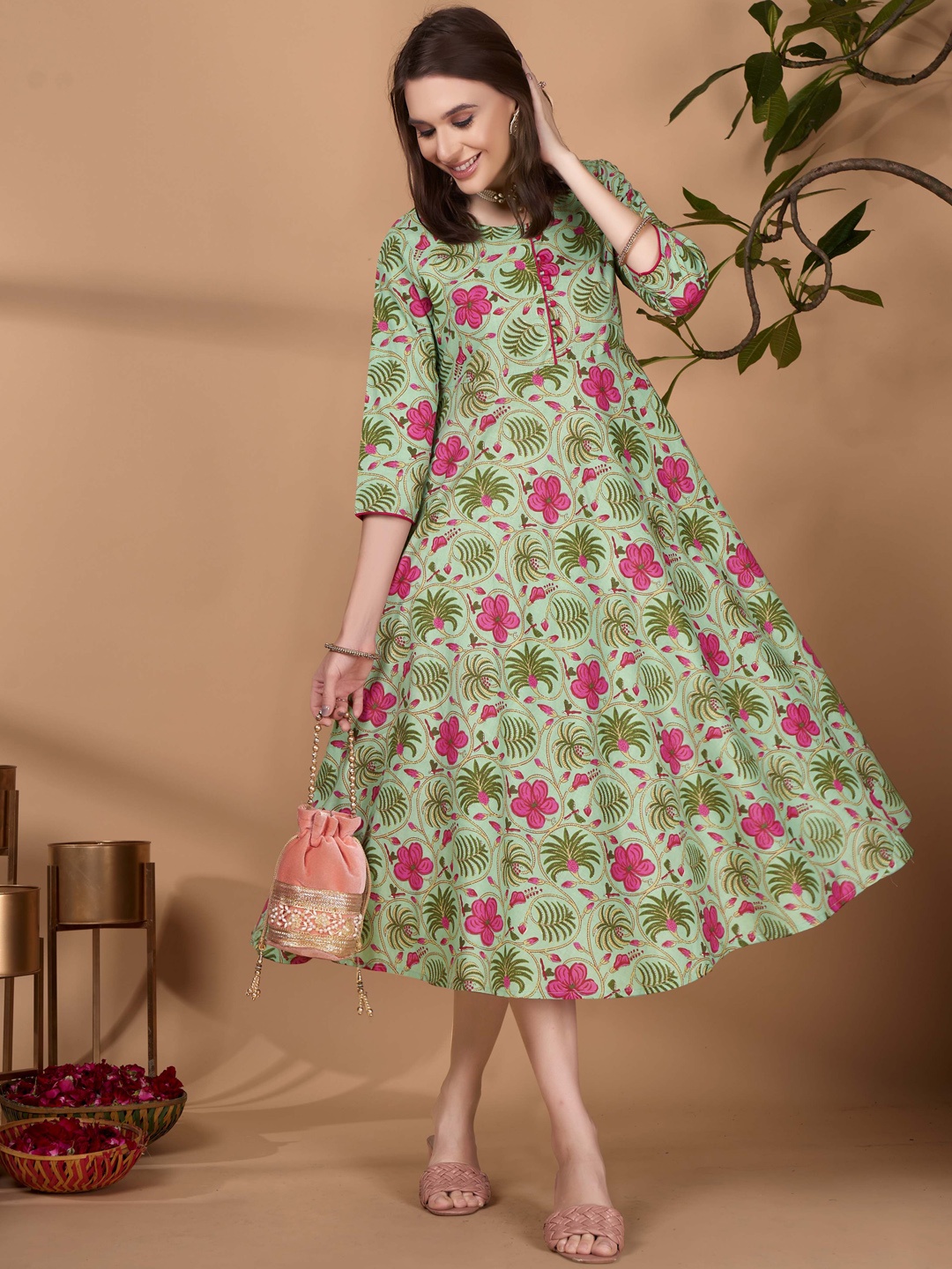 

Anouk Floral Printed Cotton Fit & Flare Ethnic Dress, Lime green