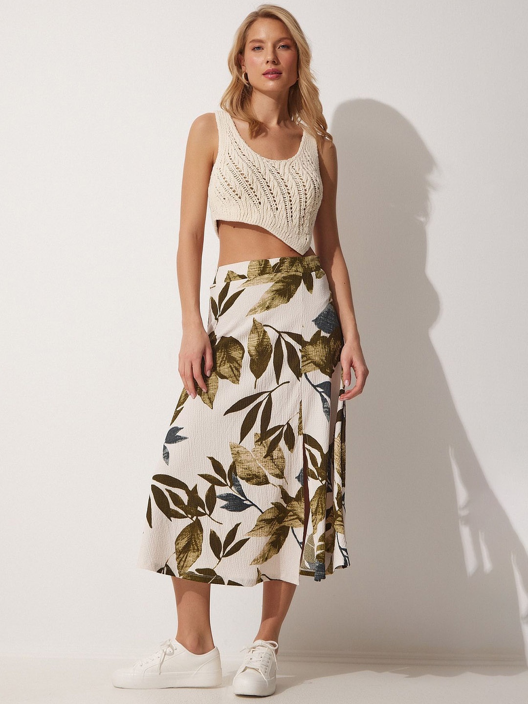 

Happiness istanbul Floral Printed A-Line Midi Skirts, Cream