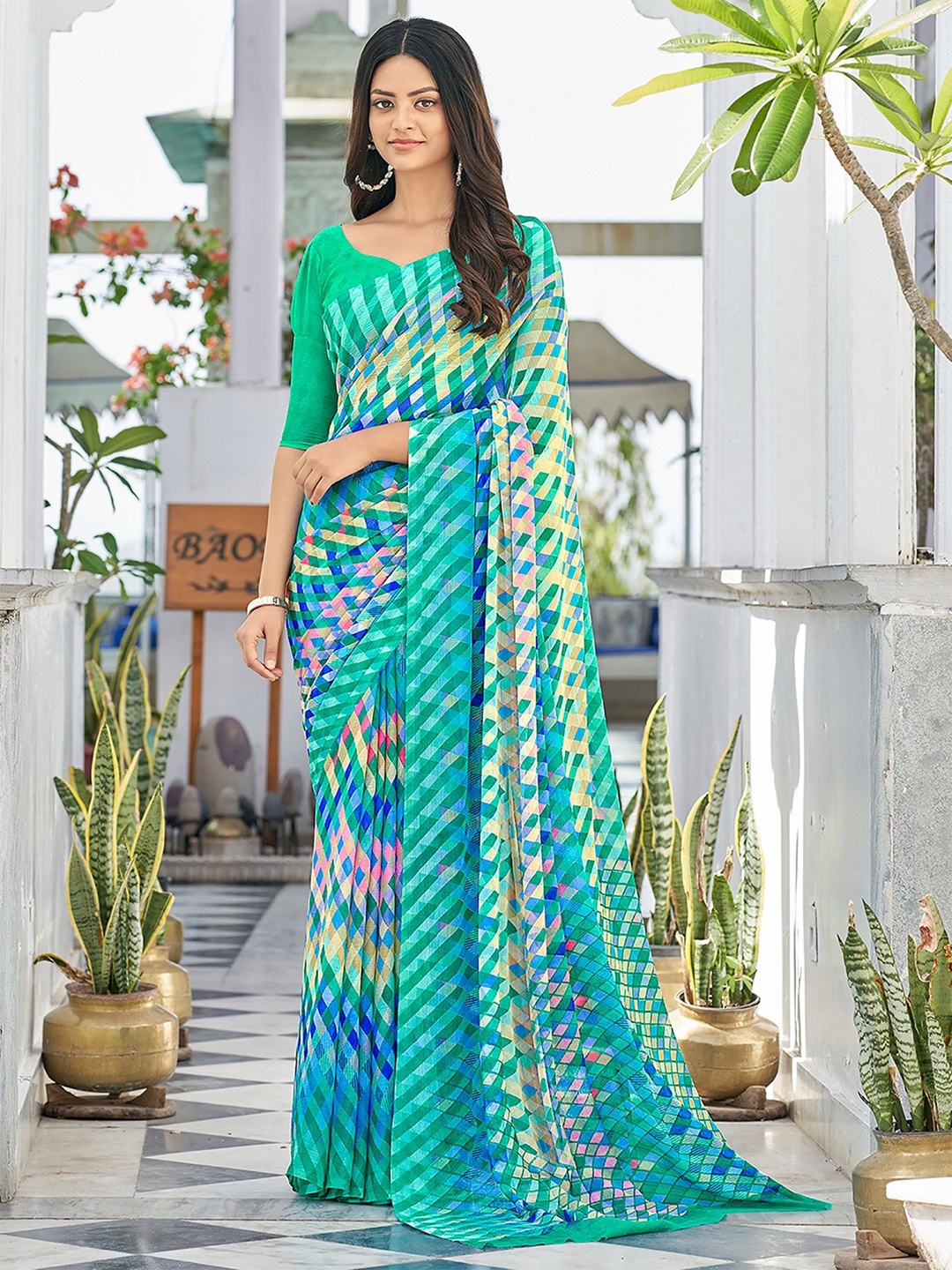 

Panzora Poly Chiffon Saree, Green