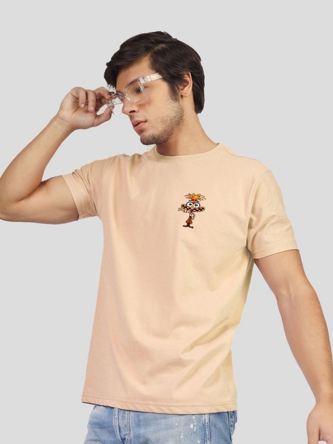 

Greylongg Men Printed T-shirt, Beige