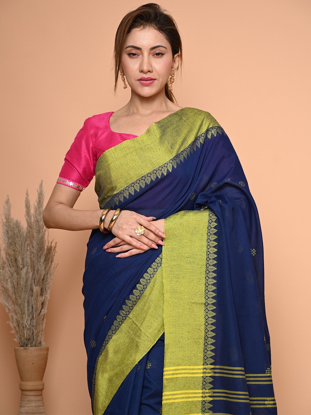

BEATITUDE Woven Design Zari Pure Cotton Saree, Blue
