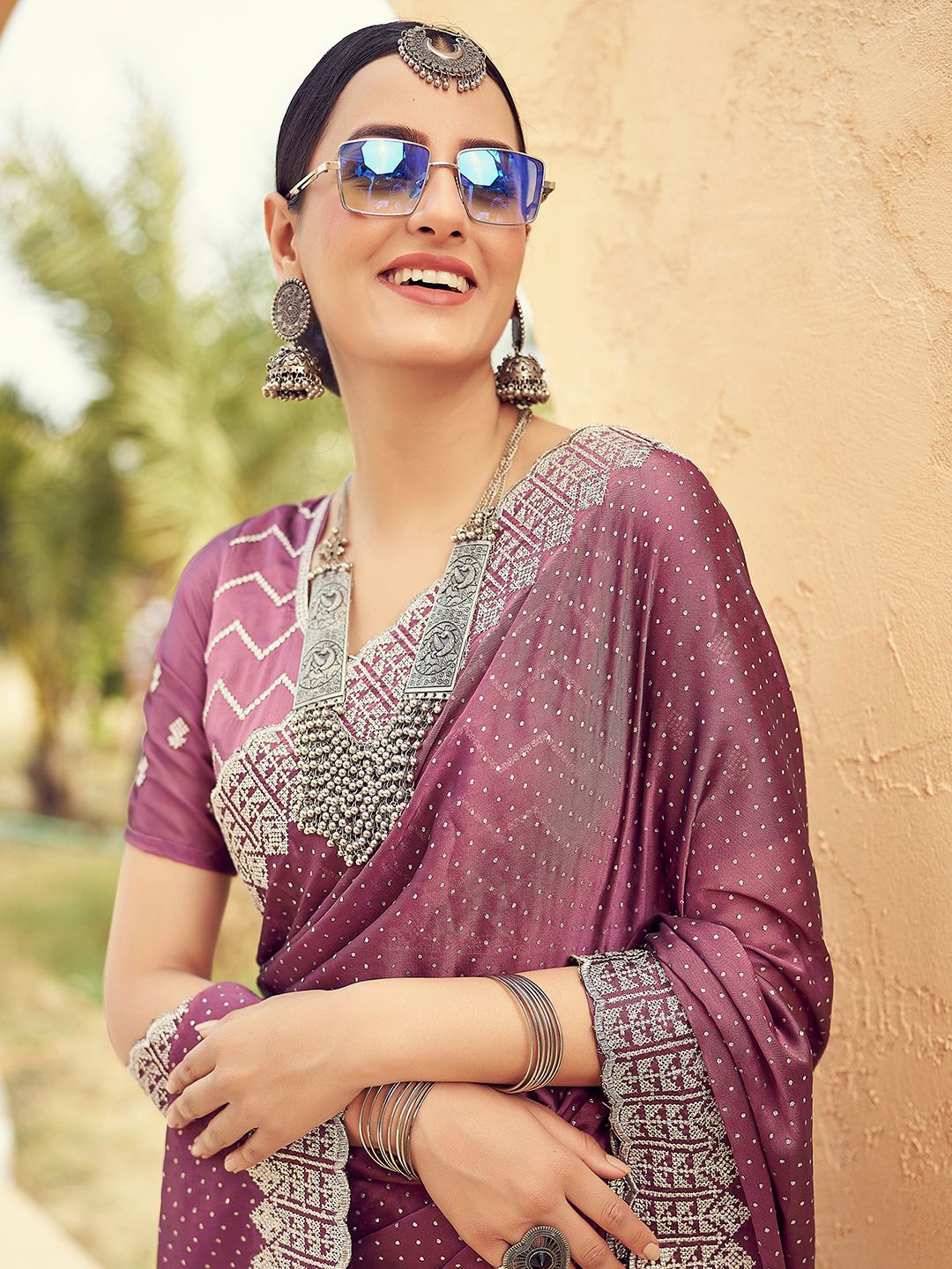 

Mitera Ethnic Motifs Zari Pure Georgette Saree, Purple
