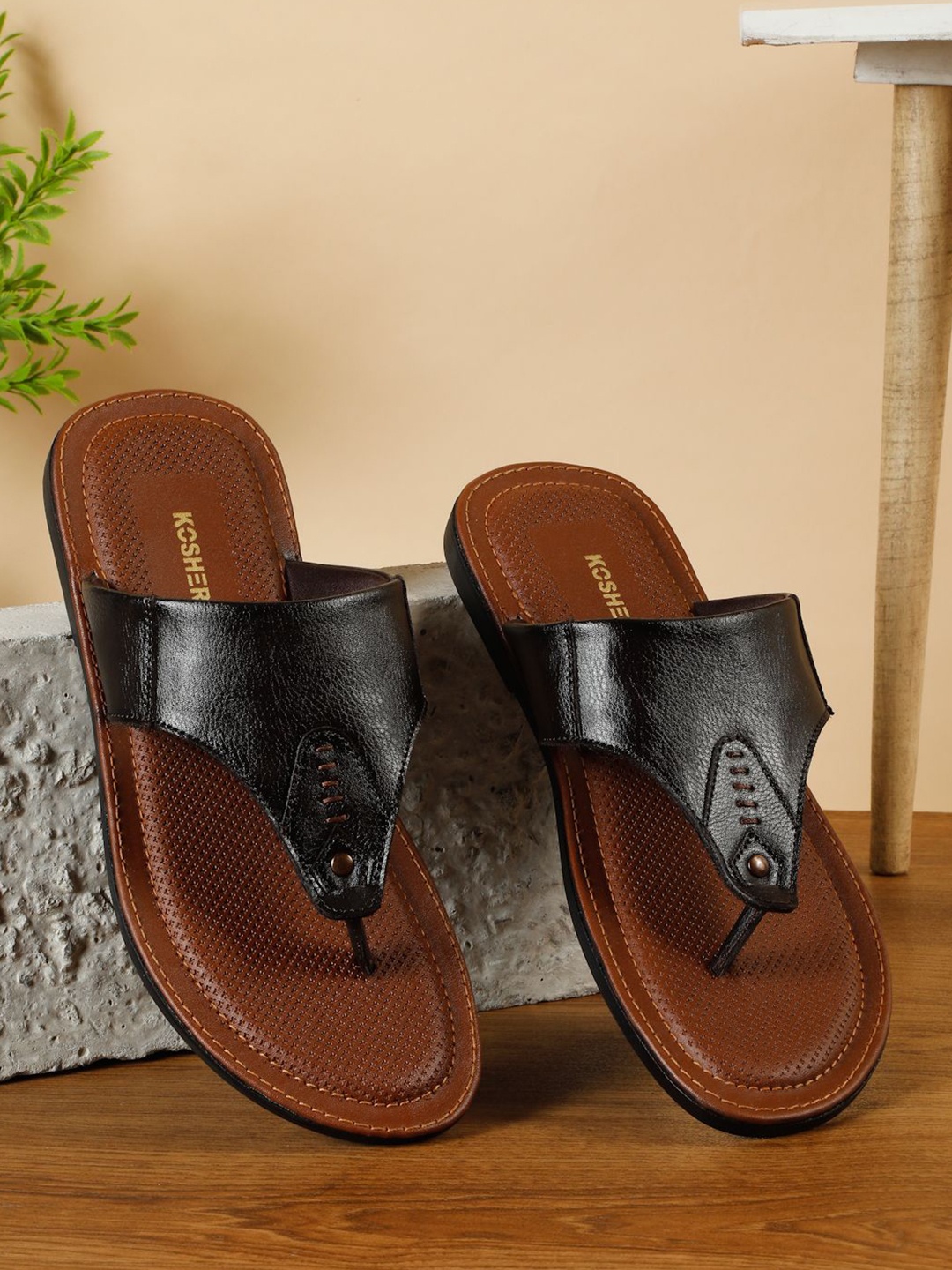 

Kosher Men Slip On Sandals, Brown