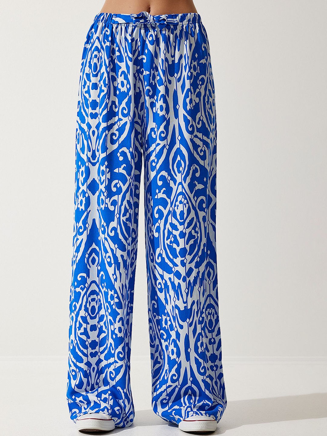

Happiness istanbul Women Loose Fit Ethnic Motifs Parallel Trousers, Blue