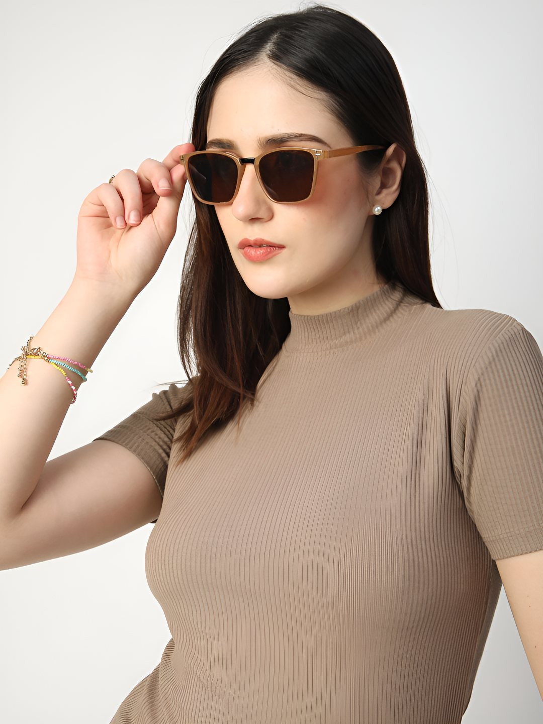 

R&B Women Solid Round Neck T-Shirt, Brown