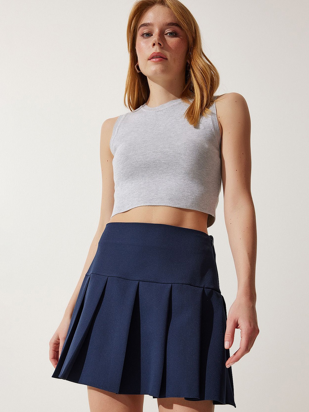 

Happiness istanbul Solid Pleated Flared Mini Skirts, Navy blue