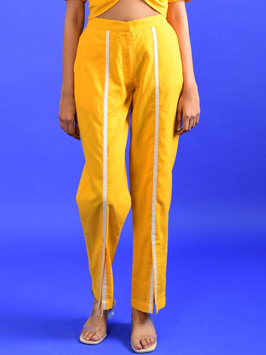 

Rias Jaipur Women Loose Fit High-Rise Chinos, Yellow