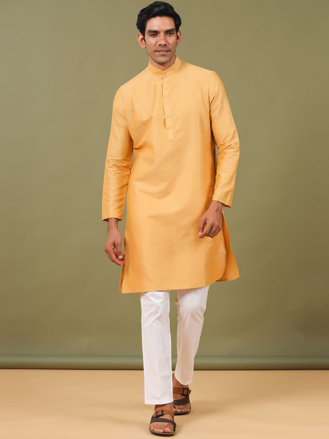 

Tistabene Mandarin Collar Long Sleeves Silk Straight Kurta, Yellow