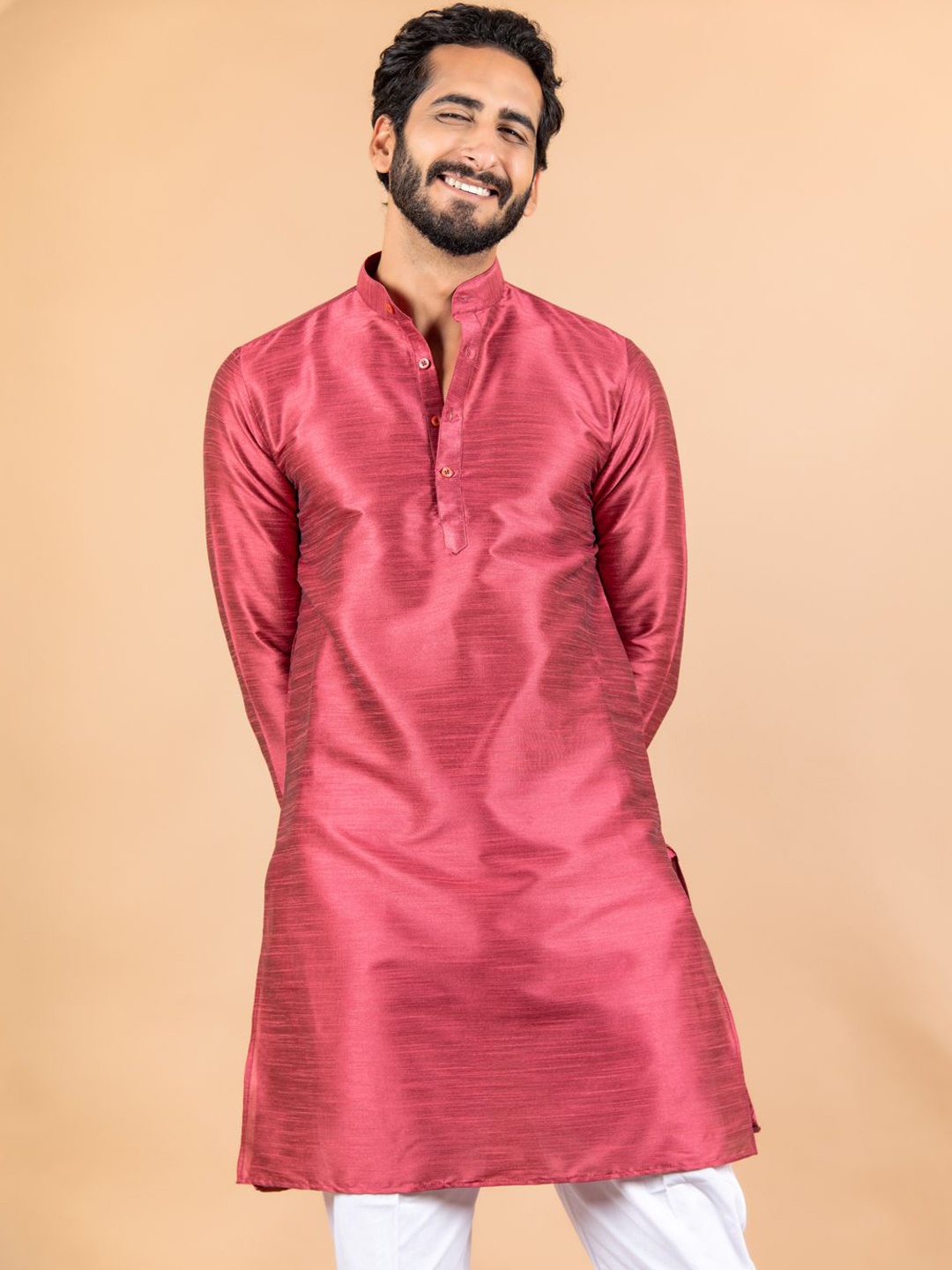 

Tistabene Mandarin Collar Silk Kurta, Maroon