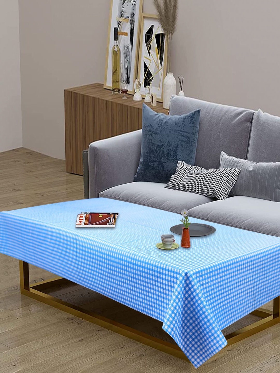 

LooMantha Blue & White Geometric Printed Waterproof 4-Seater Table Cover