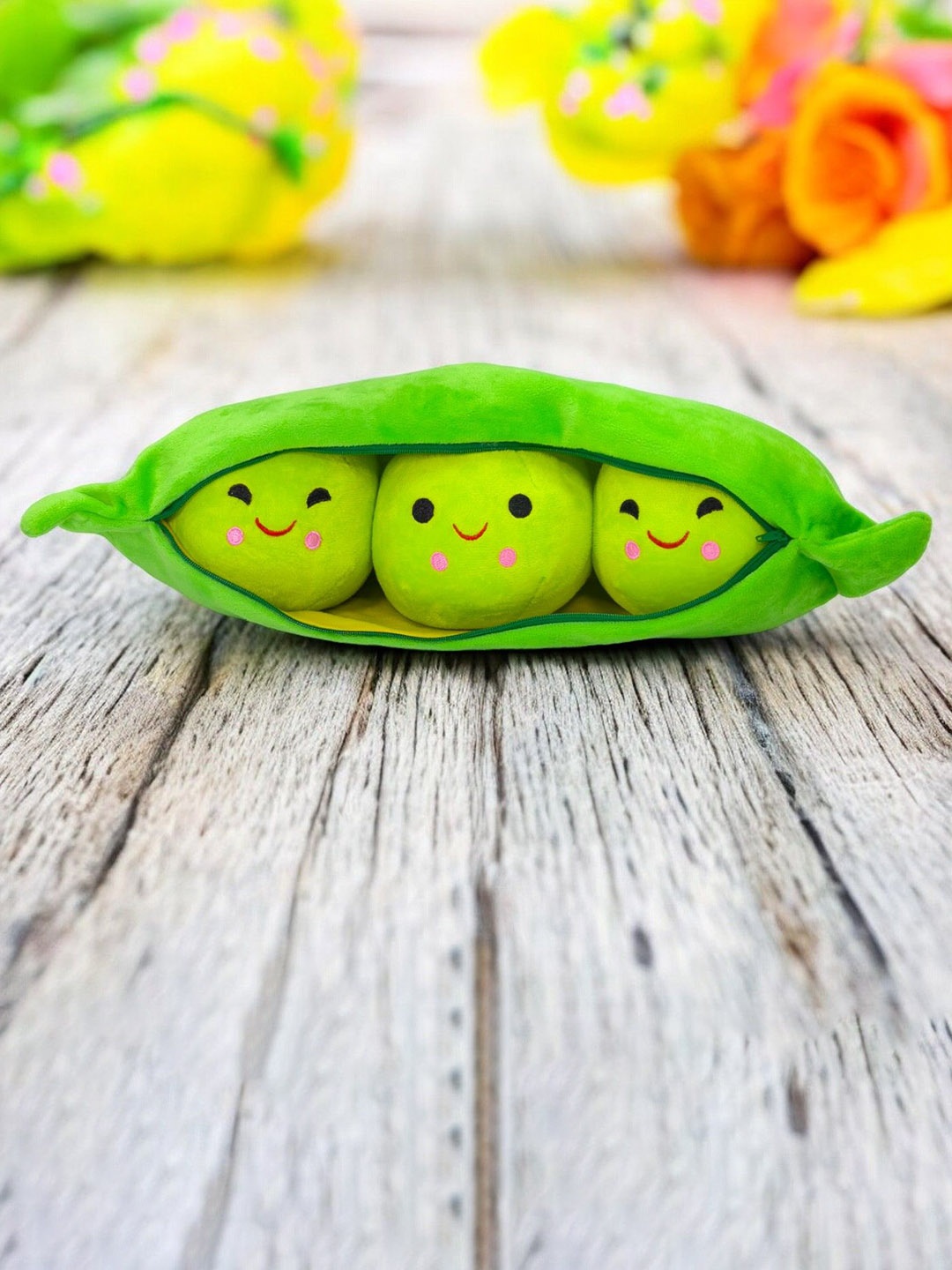 

LITTLE GINNIE Kids Pure Cotton Soft & Cushy Peas In The Pods Soft Toy, Green