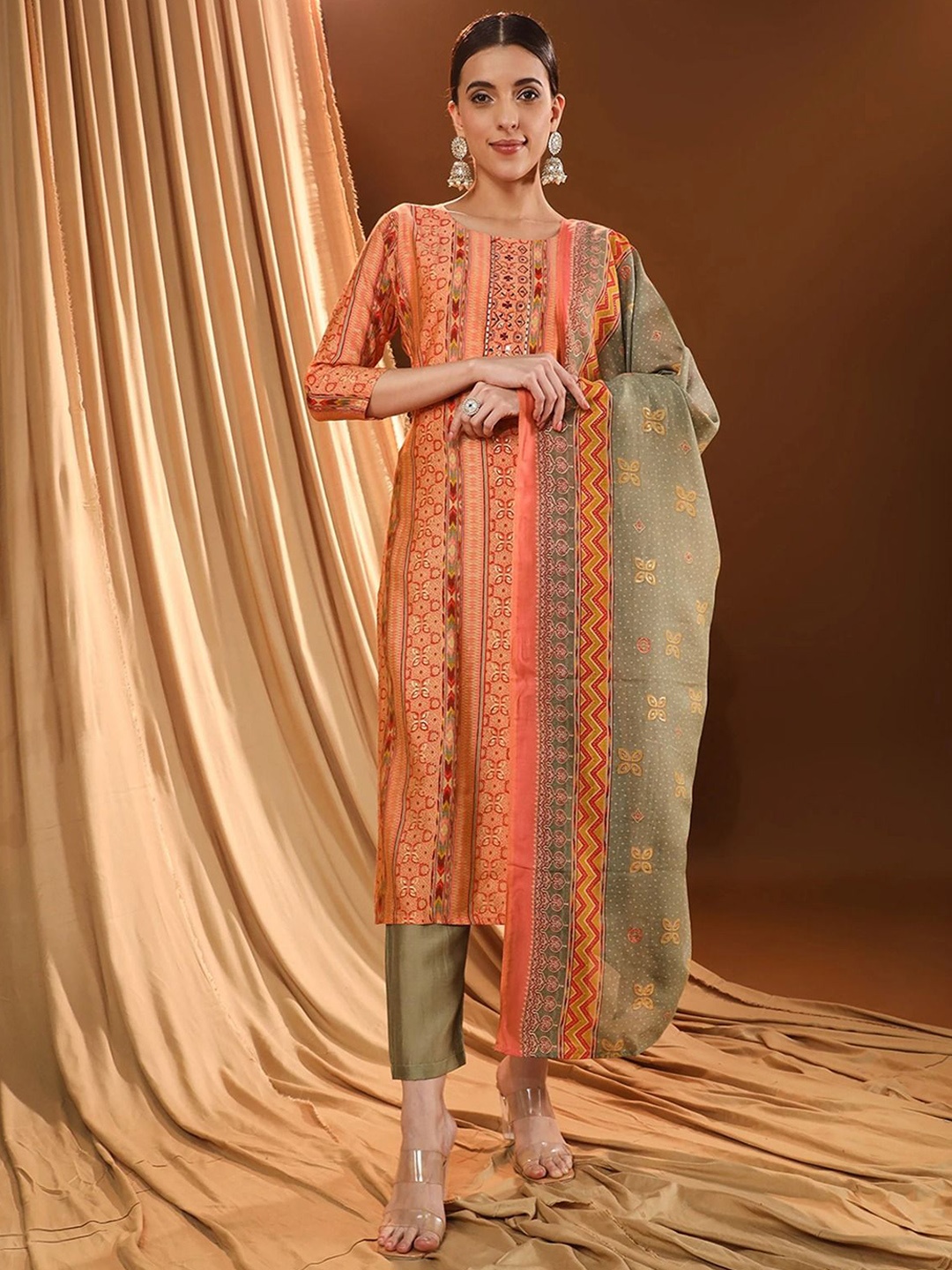 

VESH Floral Printed Pure Cotton Straight Kurta With Trousers & Dupatta, Peach