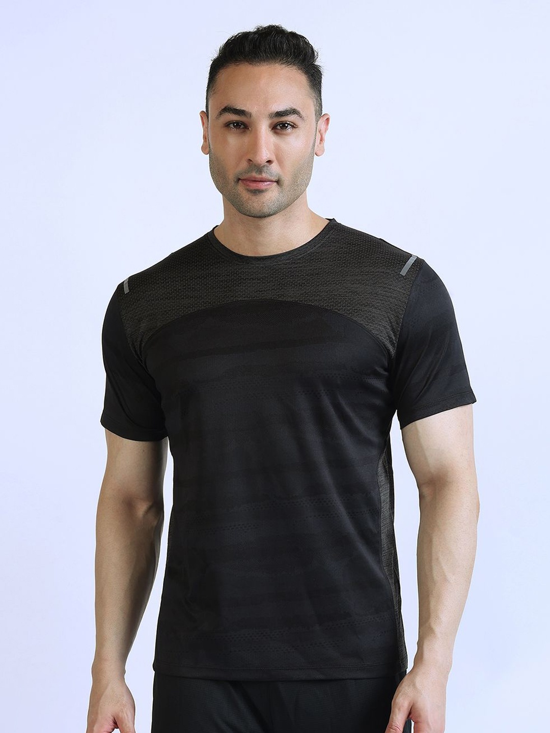 

Hardik Pandya Zeal Round Neck Moisture Wicking T-shirt, Black