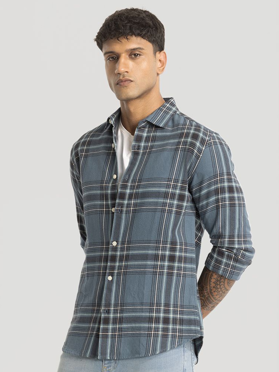 

Snitch Men Smart Slim Fit Opaque Checked Casual Shirt, Blue