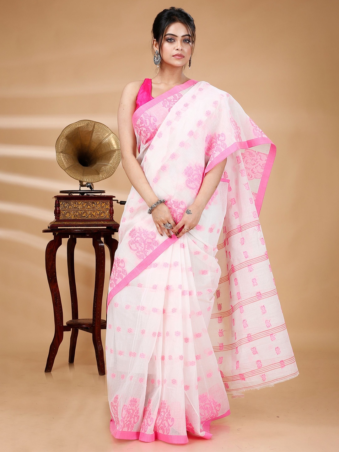 

PuJoy Woven Design Pure Cotton Taant Saree, Pink