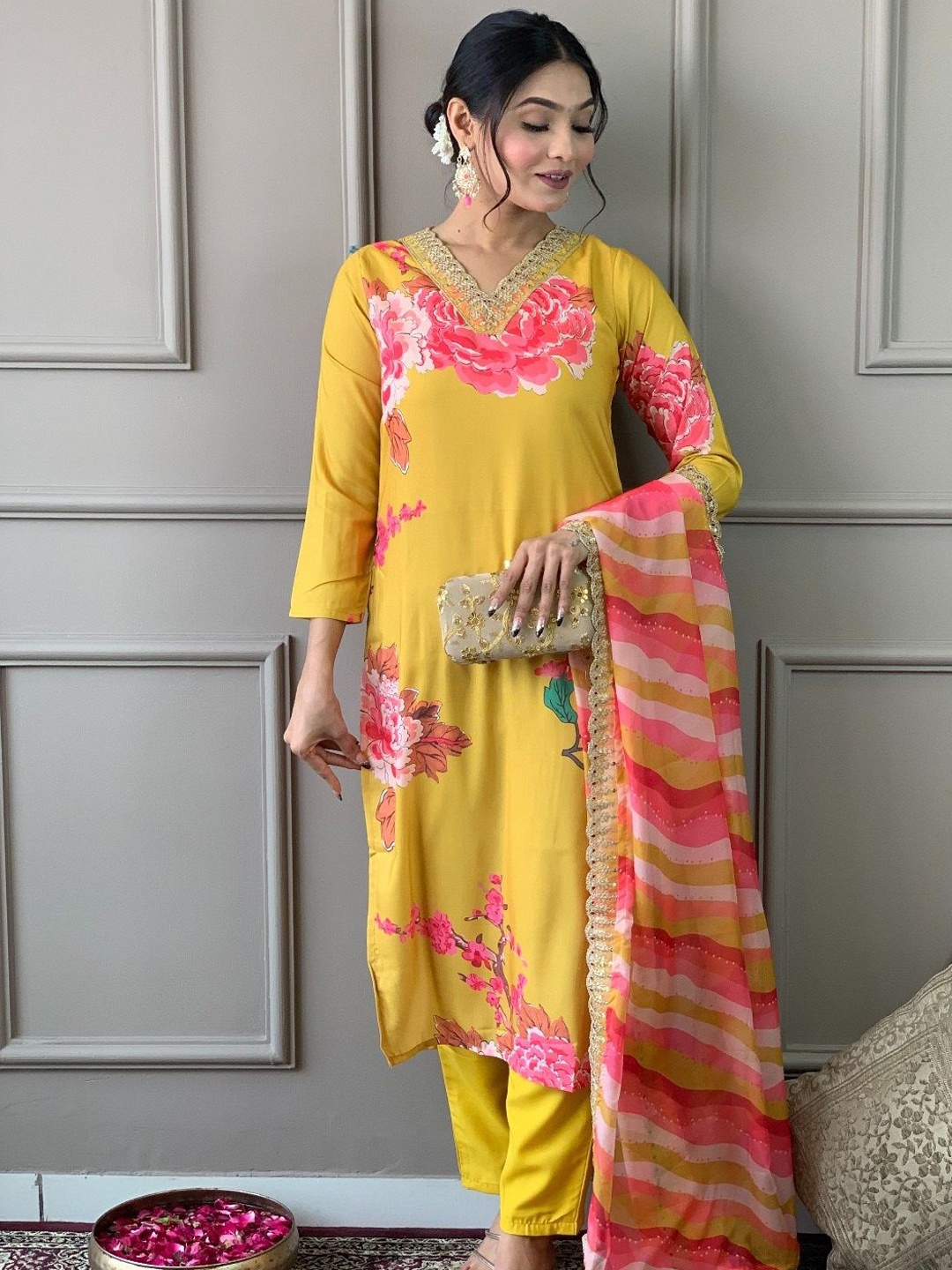 

CaniBani Floral Printed Gotta Patti V-Neck Straight Kurta With Trousers & Dupatta, Mustard