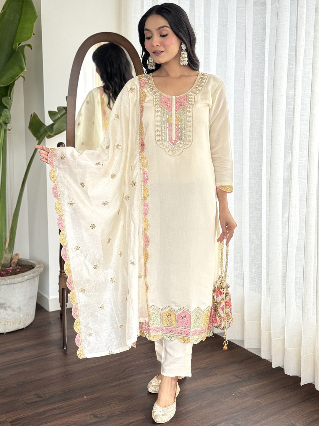 

CaniBani Ethnic Motifs Embroidered Sequined Chanderi Silk Kurta With Trousers & Dupatta, Off white