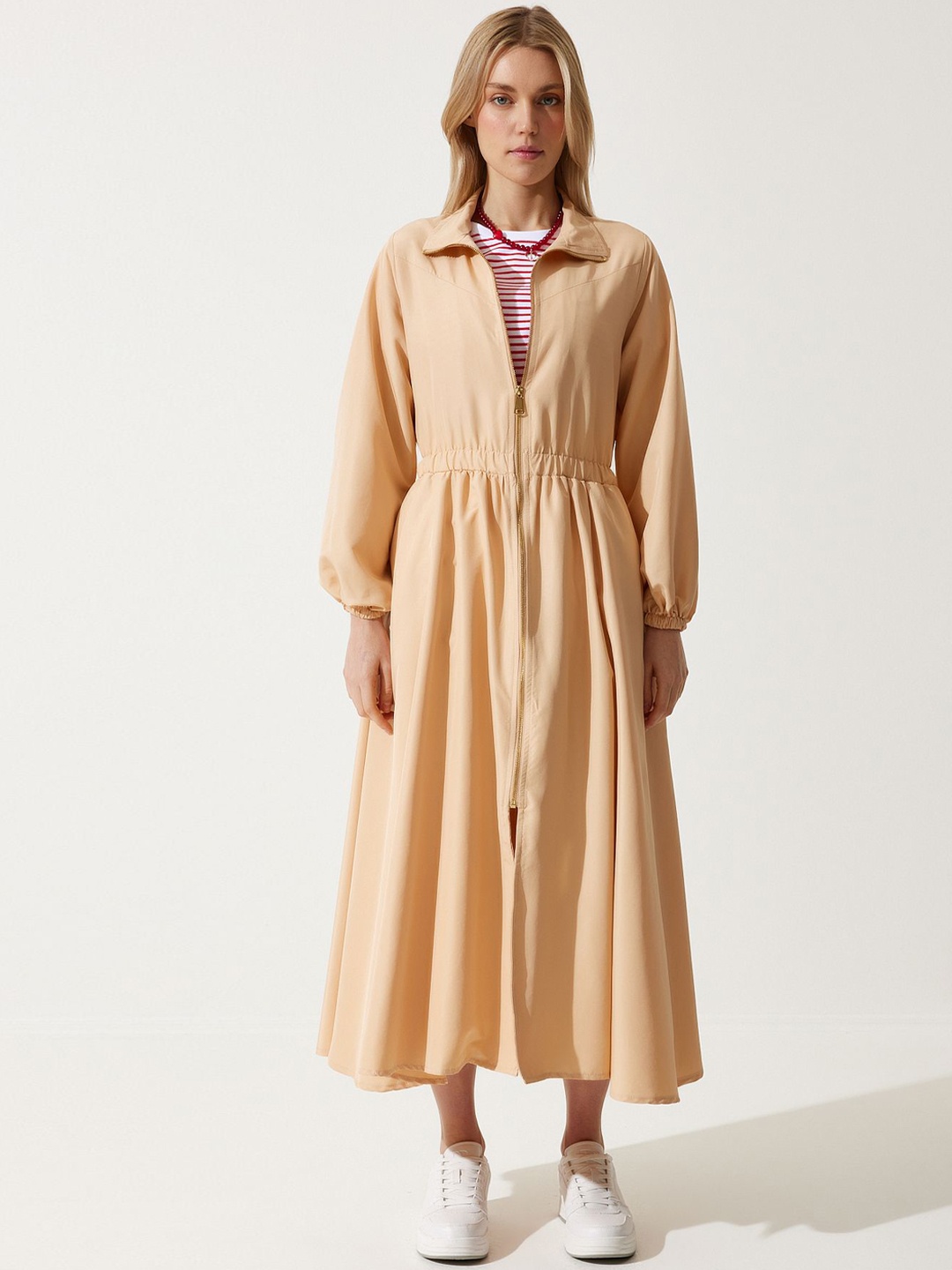

Happiness istanbul Longline Trench Coat, Cream