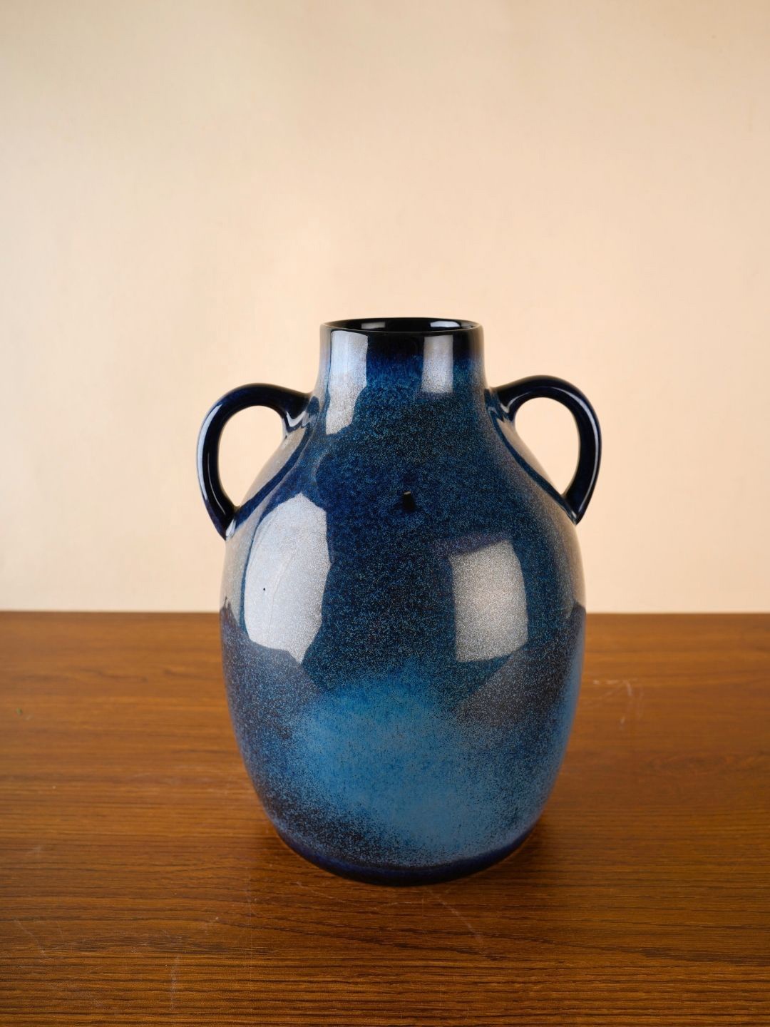 

WEAVING HOMES Navy Blue Ceramic Flower Vase