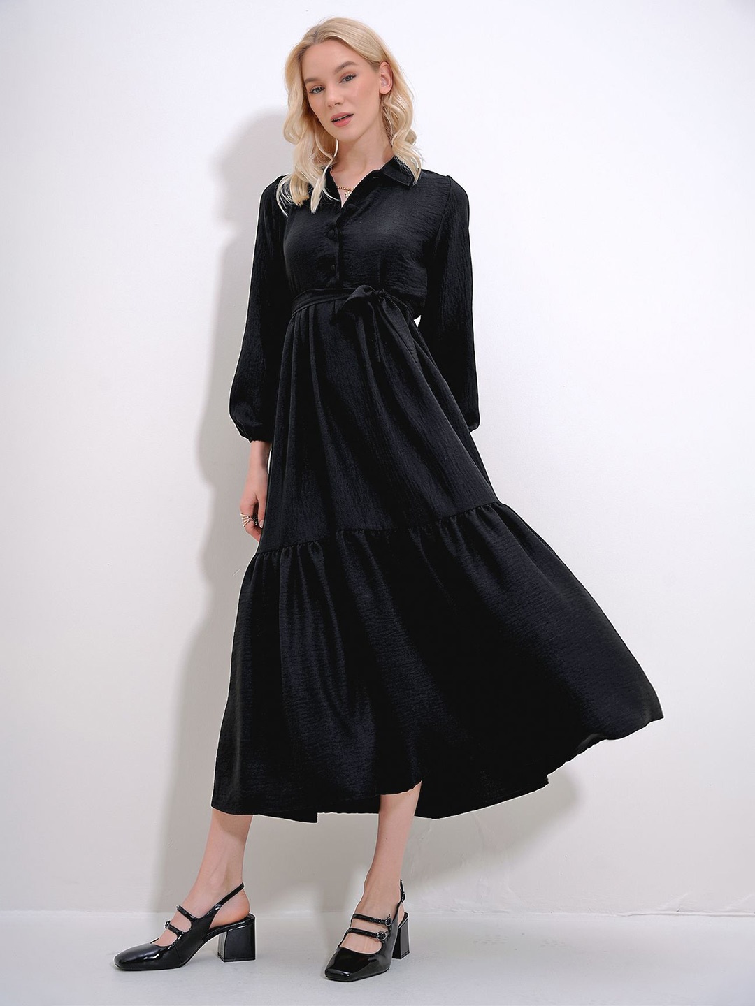 

Trend Alacati stili Shirt Collar Tiered A-Line Midi Dress, Black