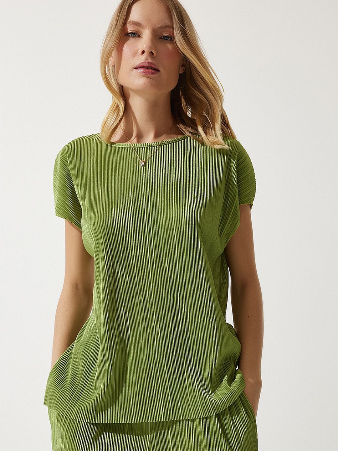 

Happiness istanbul Top With Trousers, Green