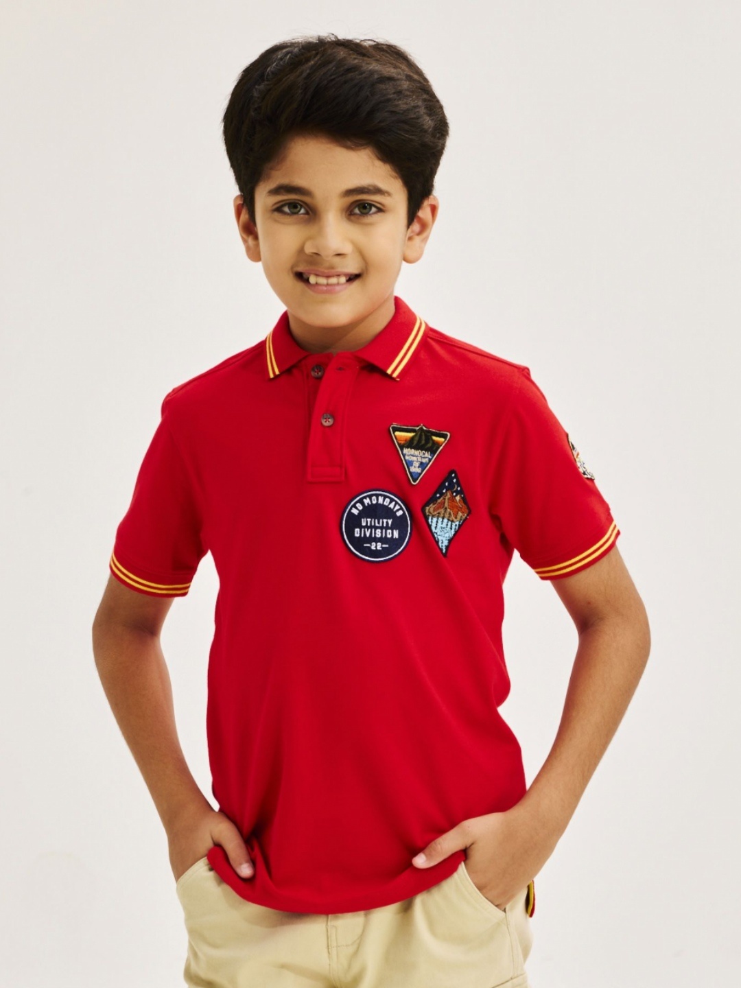 

NO MONDAYS Boys Typography Polo Collar Applique T-shirt, Red