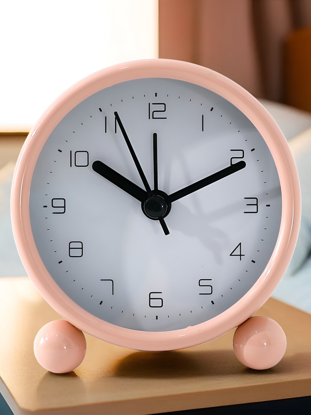 

The Better Home Pink & White Analogue Contemporary Table Clock