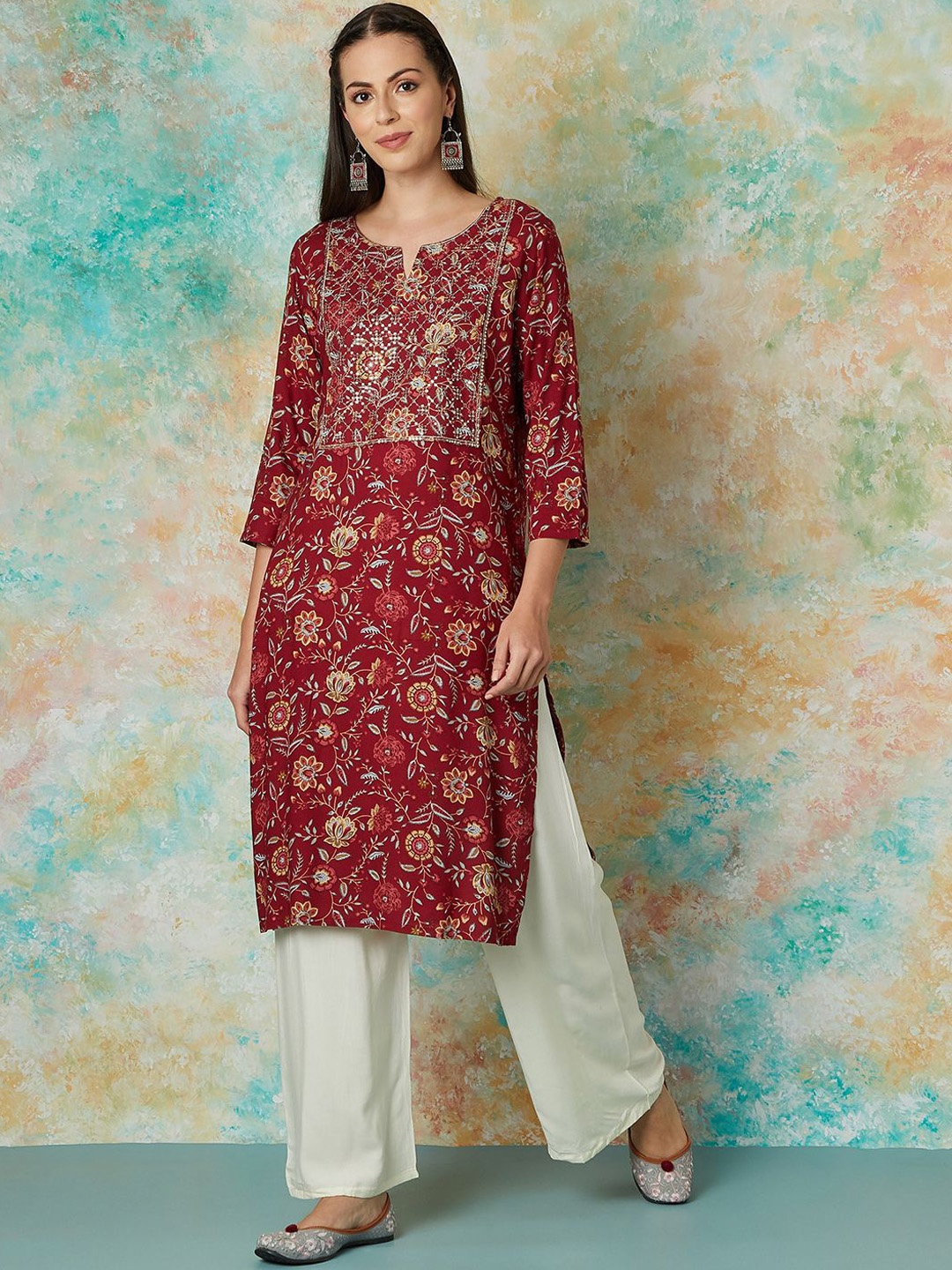 

Melange by Lifestyle Floral Printed Sequinned Straight Kurta, Maroon