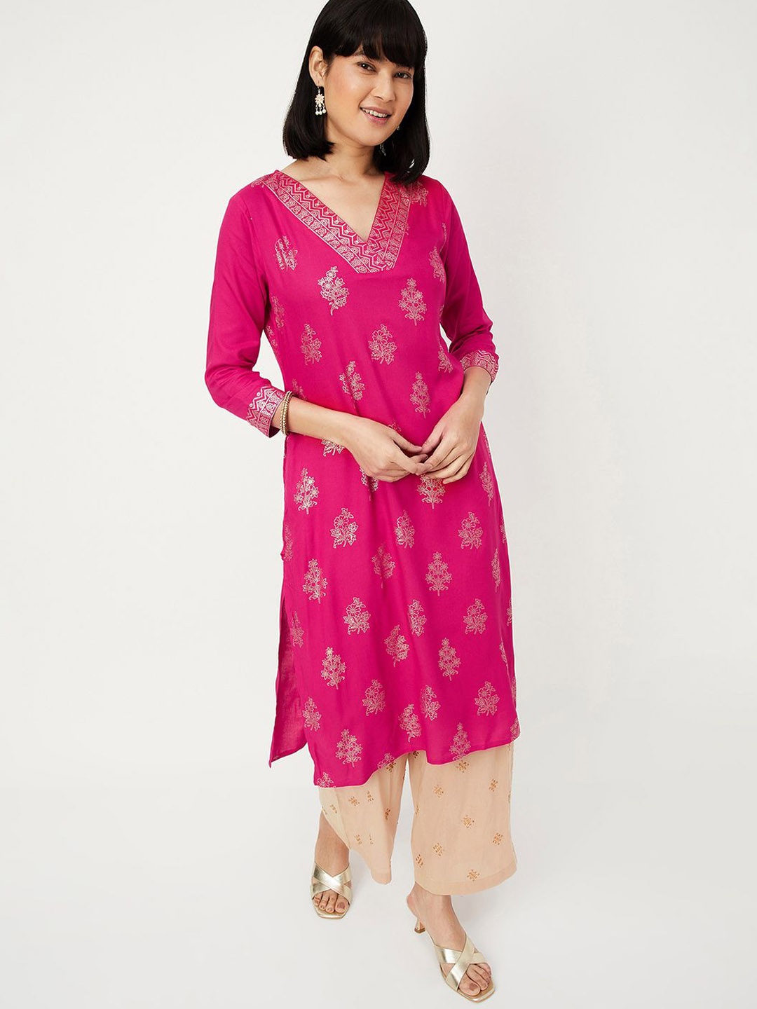 

max Floral Printed V-Neck Regular Straight Kurta, Pink