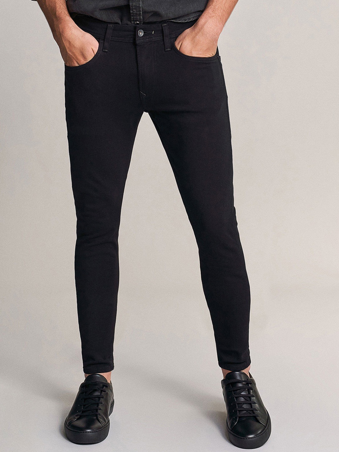 

Qarsh Men Comfort Slim Fit Stretchable Jeans, Black
