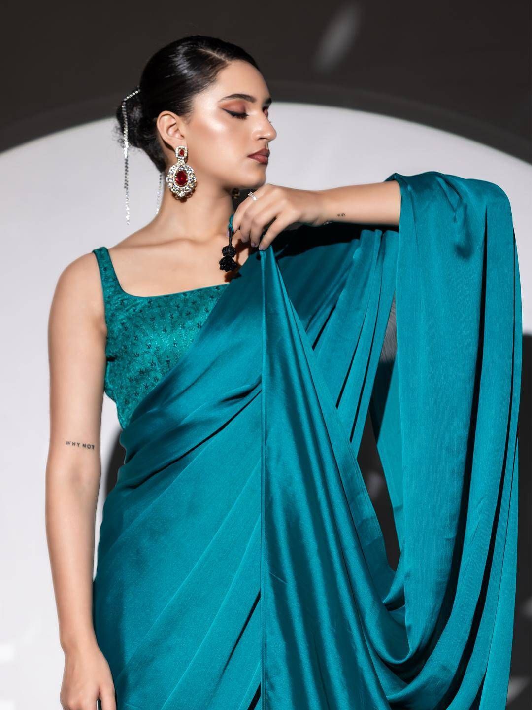 

Swtantra Poly Chiffon Saree, Green