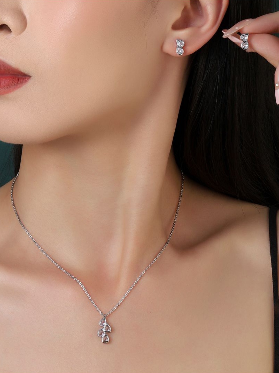 

SALTY Silver-Plated Stones Studded Symphony Jewellery Set