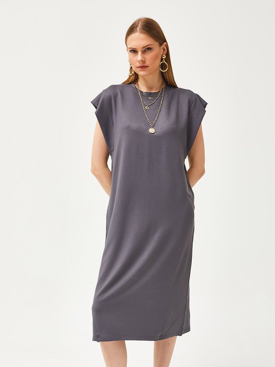 

Olalook Solid A-Line Midi Dress, Grey