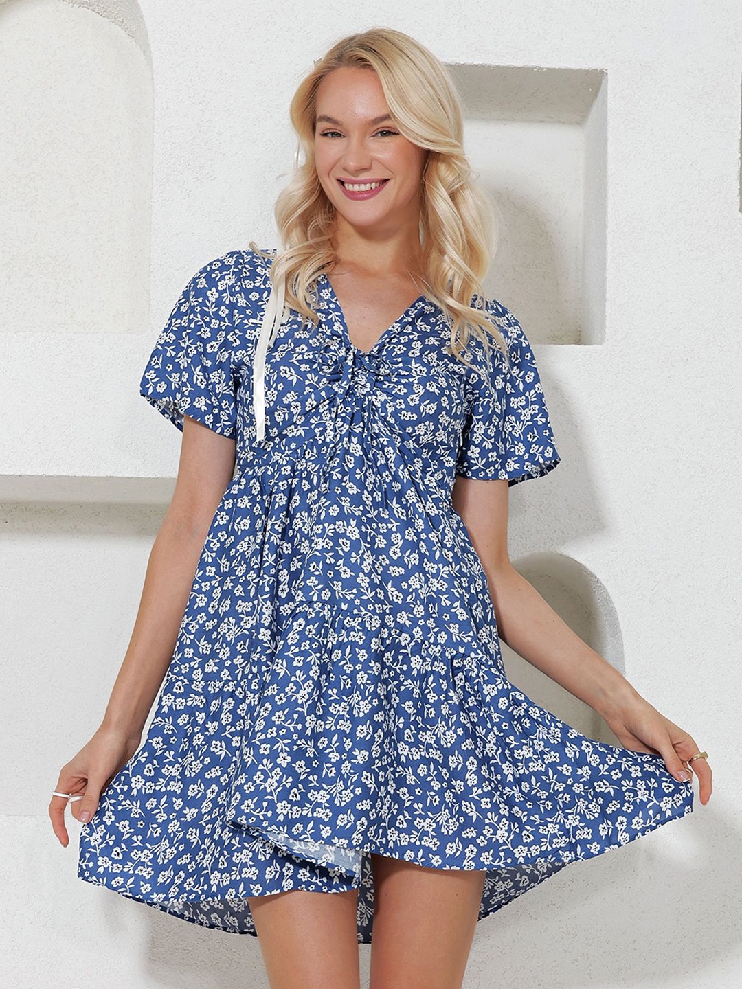 

Trend Alacati stili Floral Printed Fit & Flare Dress, Blue
