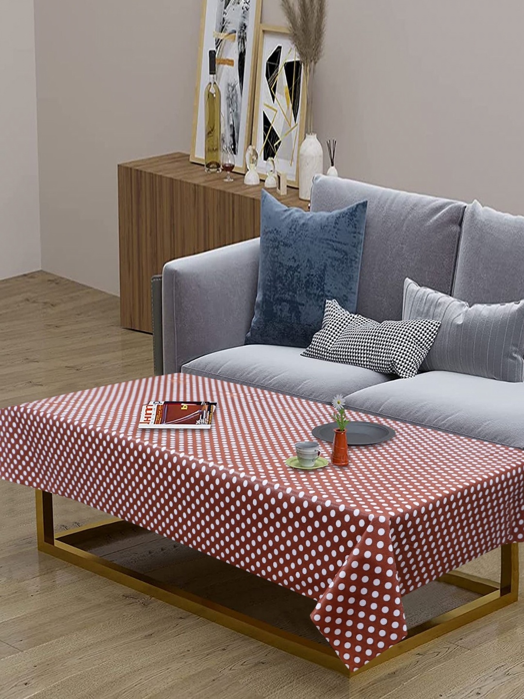 

LooMantha Brown & White Geometric Printed Waterproof 4-Seater Table Cover